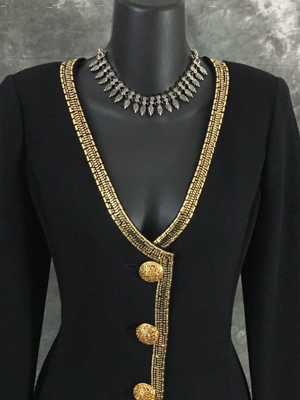 BEAUTIFUL St John evening knit black gold rhinestones embellished skirt suit 6 - Picture 5 of 10